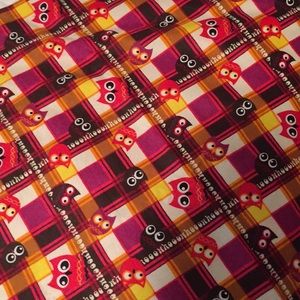 NWOT Owl Fabric 42" wide x 2-1/2 yards.